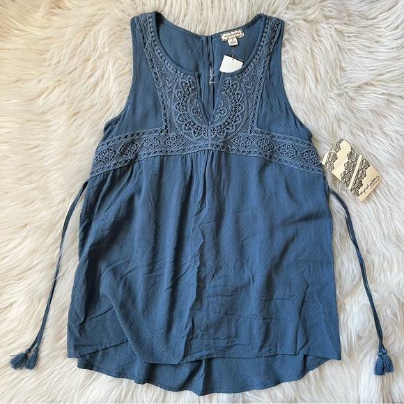 New with tags! Blue boho tank top size Small - Picture 1 of 4